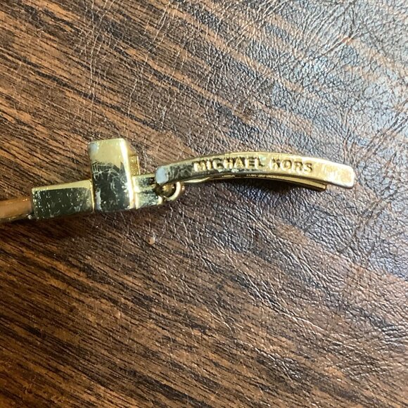 Michael Kors Gold LOGO Belt Women Waist 32"-36" Reversible FLAW on Brown Side - Picture 5 of 10